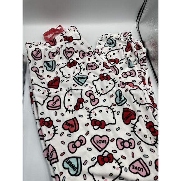 NWT Hello Kitty Conversation Heart Valentines Pajama Pants Lounge Women’s MEDIUM - Picture 1 of 5